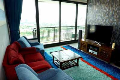 AGUSTON Condominium: 32nd floor apartment for sale, fully furnished.