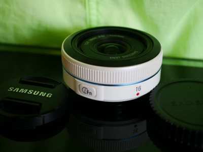 Samsung NX 16mm f/2.4, NX-M 17mm F1.8 OIS, 9mm f3.5 Lens