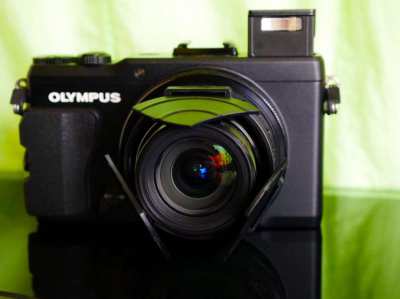 Olympus Stylus XZ-2 with ultra-bright 28-112mm iZuiko f/1.8-2.5 lens