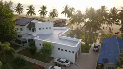 Absolute Beachfront House for Sale