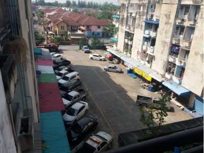 Urgent sale, second hand condo price is cheap Heart of Pathum Thani