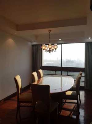Urgent-High floor OAK TOWER, President Park condo for sale