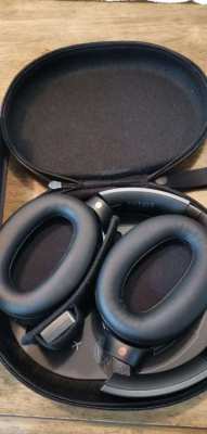SONY headset noise cancellation WH 1000Xm2