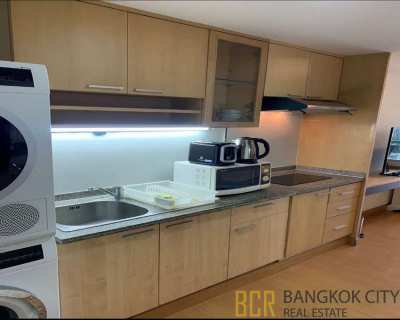 The Trendy Luxury Condo Fully Furnished Studio Unit for Rent/Sale