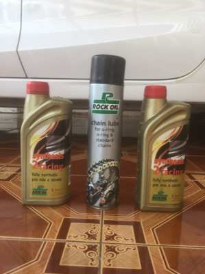 Rock Oil 1x600ml Chain Lube & 2x1L Synthesis 2.