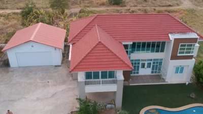 REDUCED to 5.49MB Large Modern Home 4 bed, Swimming Pool and Land 