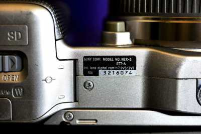 SONY Alpha NEX-5 Mirrorless Digital Camera Silver Body