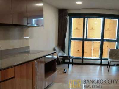 Taka Haus Ultra Luxury Condo Brand New 1 Bedroom Flat for Sale - Hot