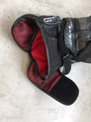 Motorcycle Leather Race Gloves for Sale - 990 THB ONLY