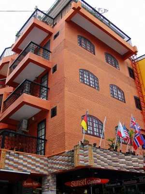 Hotel for sale : 70 meters from Central Walking Street – Pattaya