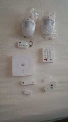 Yale Smart Home Alarm and View Complete System.