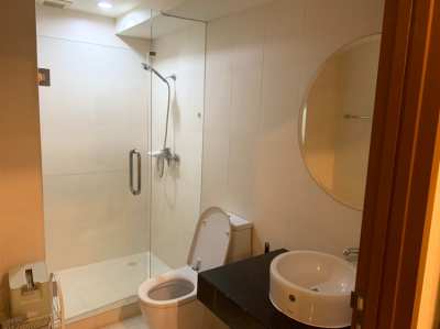 1 bedroom condo for rent in Silom City Resort