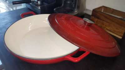 Kuhn Rikon, Swiss made Casserole Pan/Pot, cast iron/enamel. 