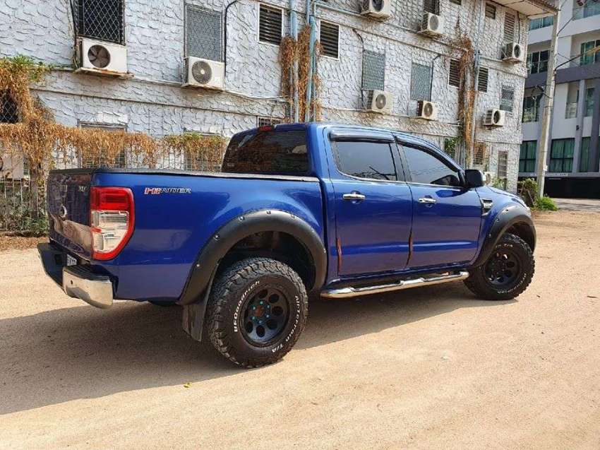 Ford ranger 2.2 diesel 2015 AUTOMATIC Pick Up Trucks For
