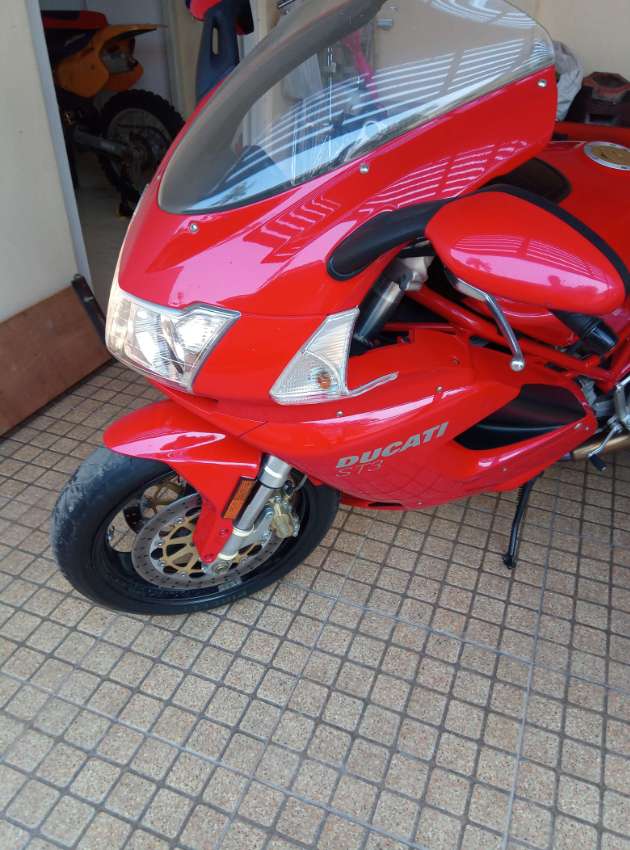 Ducati ST3   06'  1200 kms.  Near perfect condition.