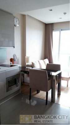 The Address Asoke Luxury Condo Very High Floor 1 Bedroom Unit for Rent