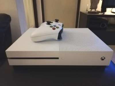X Box One (as new) 