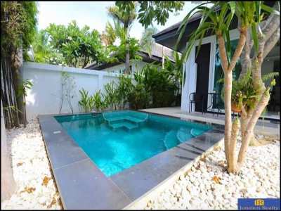 Pool Villas 2 Bed - 2 Bath for Sale at Palm Oasis Jomtien