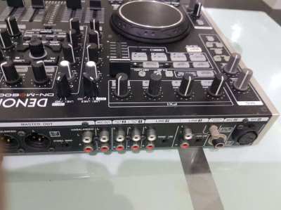 DENON DN_MC6000 Music Mixer, Controller