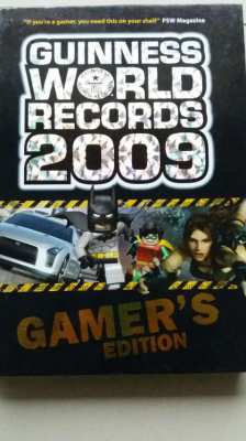 NEW YEAR SALE - Guinness World Records 2009 GAMER'S EDITION