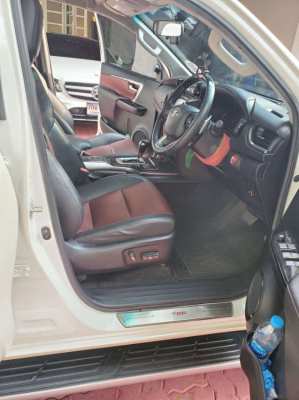 Toyota Fortuner TRD 4WD like new