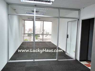 Office space renting @ cheap rental Sukhumvit Phrompong BTS, 162 Sq.m.