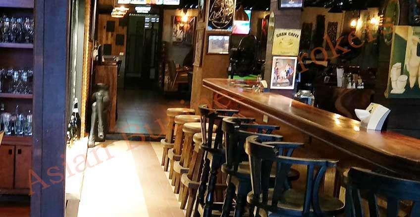1001001 Trendy Freehold Pub for Sale Chiang Mai