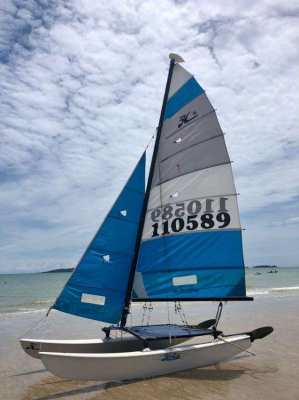 Hobie 16 - well cared for, great condition, ready to race!