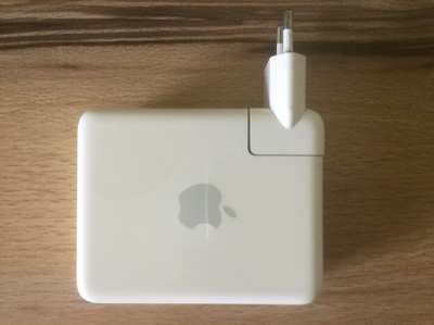Apple Airport Express Base Station model A1264