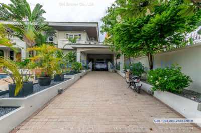 Prestigious Mansion in Rangsit area! Quality You will Appreciate!
