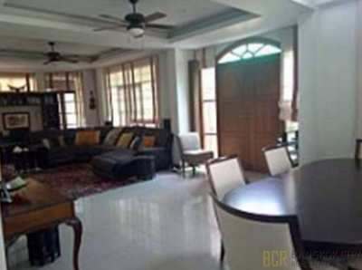 Panya Village Private Pool 4 Bedroom Detached House for Rent/Sale