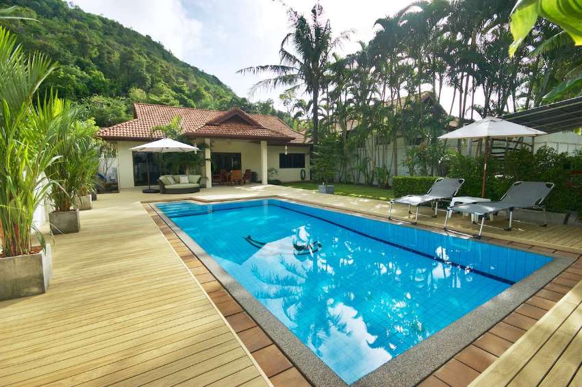 Peaceful 3 bedrooms pool villa in Rawai, Phuket
