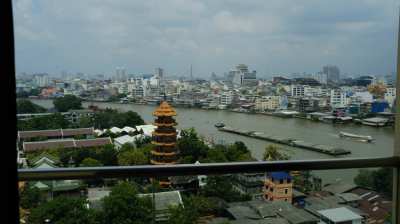 Beautiful 1 BR apartment with river view, Baan Chao Praya