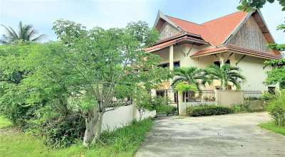 For sale Beachfront land with 5 villas in Lipa Noi Koh Samui