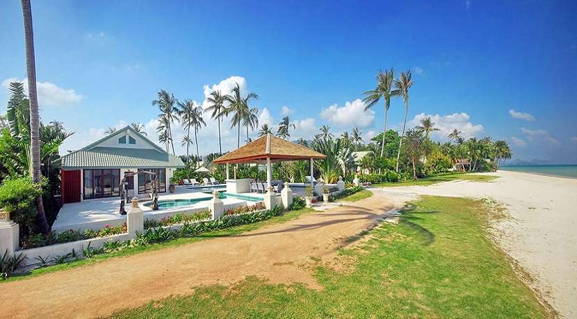For sale 4 bedroom beachfront villa in Laem Set Koh Samui