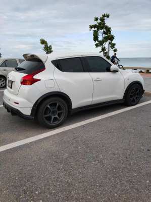 ขาย Nissan Juke 1.6V ตัวTop ปี 2014 สีขาว 