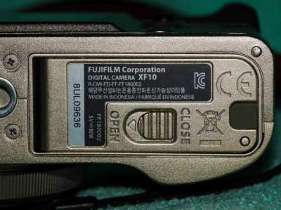 New in box Fujifilm XF10, 4K Video 24.2MP APS-C sensor Digital Camera