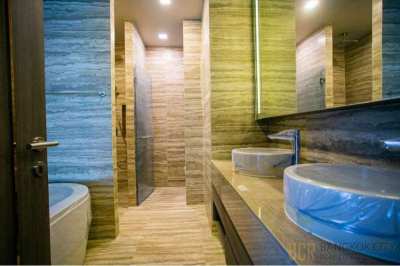 Celes Asoke Ultra Luxury Condo Very High Floor 3 Bedroom Unit for Rent
