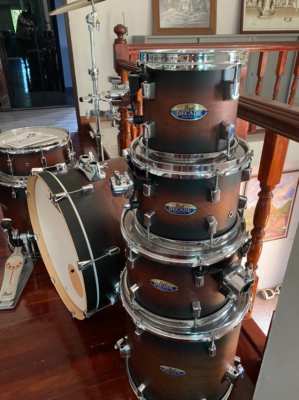 PEARL Decade Maple -  7 piece drum kit