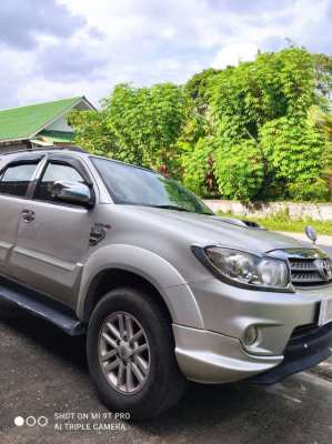 Well maintained Toyota Fortuner 2005