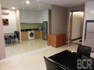 The Circle Luxury Condo Newly Renovated 2 Bedroom Unit for Sale 