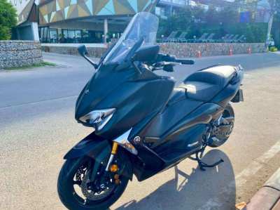 Yamaha TMAX 530 SX Black very good condition as New