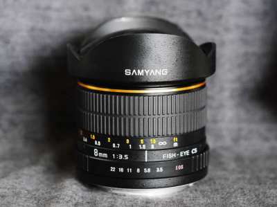 Samyang 8mm for Canon f3.5, Nikon T3.8 VDSLR UMC Fish-eye CS Fisheye