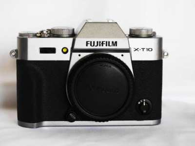 Fuji Fujifilm X-T10 Black / Silver Body, XT-10, XT10