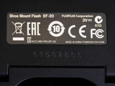 Fuji Shoe mount flash EF-20 in Box for Fujifilm Cameras