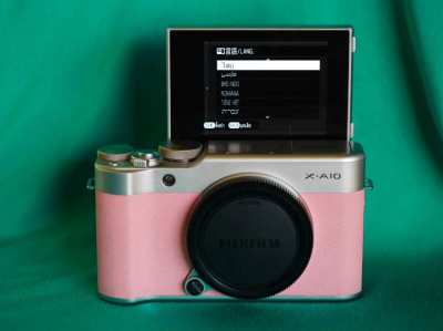 Fuji Fujifilm X-A10 Pink Body in Box, XA10, XA-10