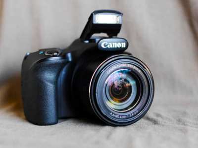 Canon SX520 HS Camera (42x optical zoom 24-1008mm) PowerShot SX520