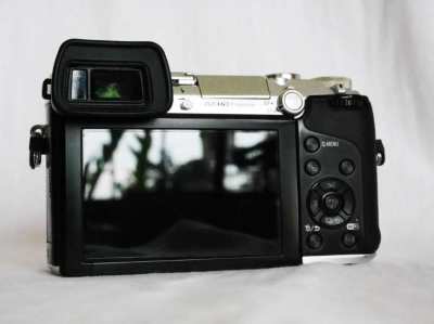 Panasonic Lumix DMC-GX7 Camera Black Silver Body in Box, GX7 G-X7 GX-7