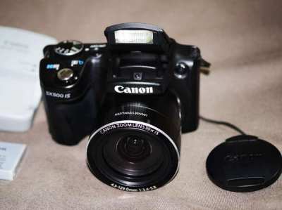 Canon PowerShot SX500 IS Camera (24-720mm Lens) 30X Zoom