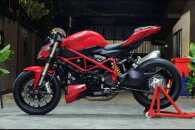 Ducati Street Fighter 848